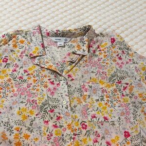 Old Navy Multicolor Floral Shirt